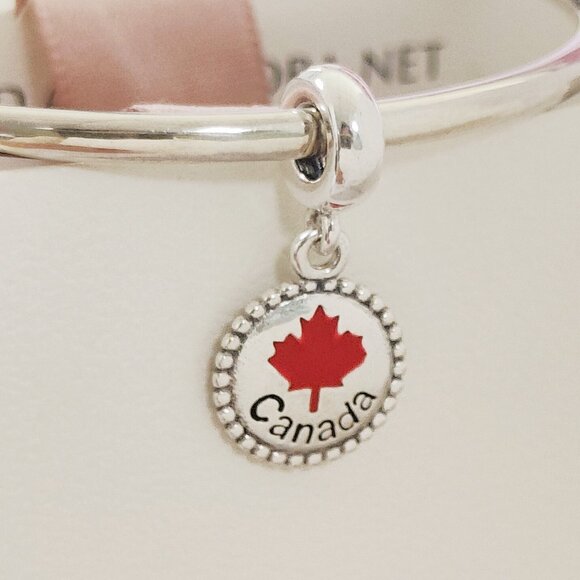 Pandora Canada Red Maple Leaf Marquis Dangle Charm S925 Sterling Silver with box - Picture 1 of 6